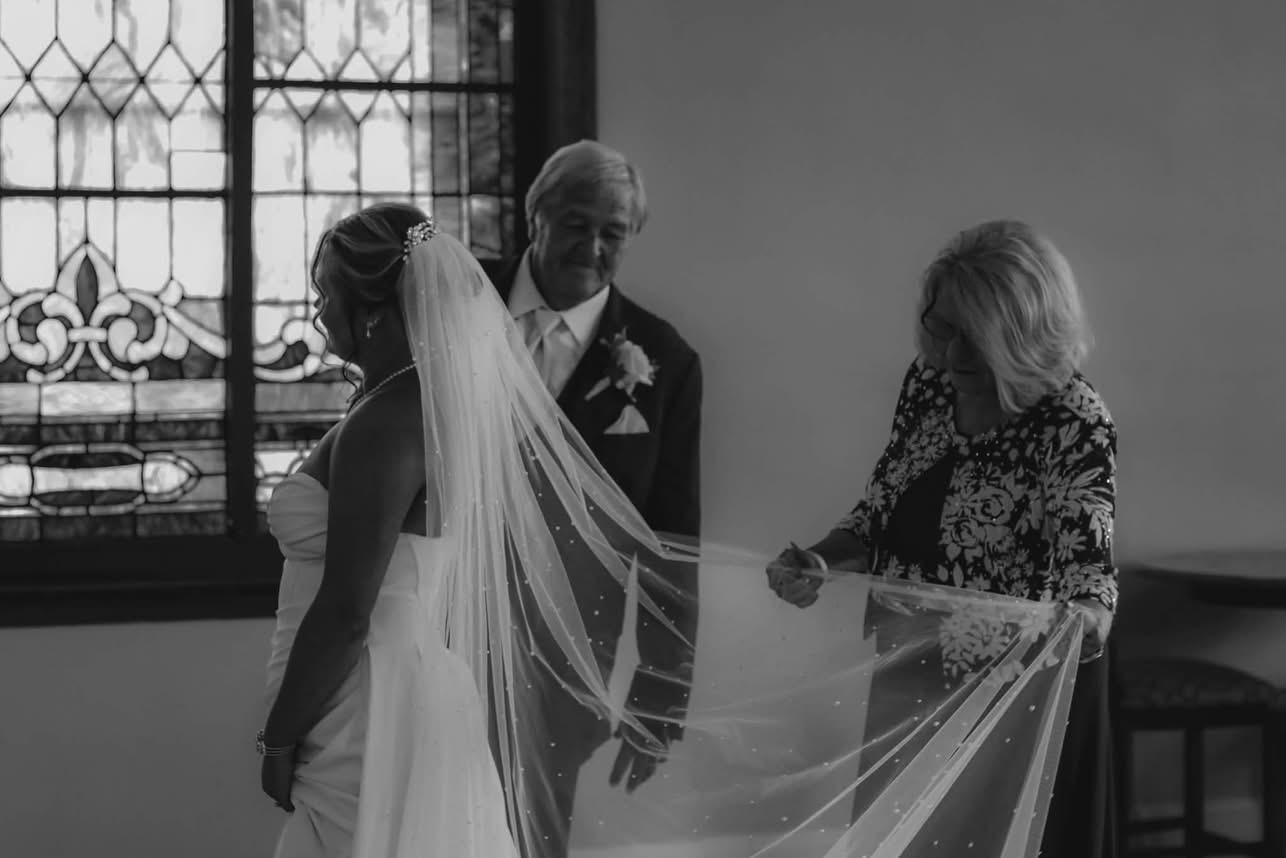 Weddings photography by Michayla Becker